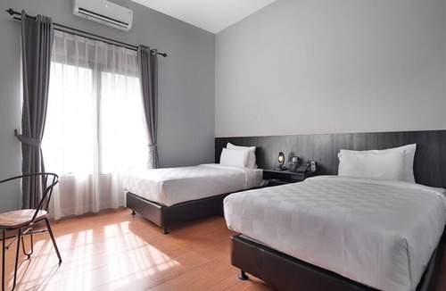 Bandar Lampung Hotel | Kyriad M2 Lampung