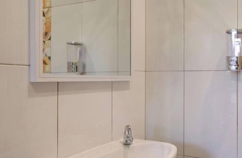 Surakarta House | LiviZens @ Inep Kayu Solo