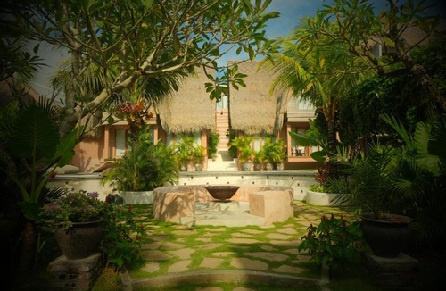 Pecatu Hotel | Lulu's Wellness Boutique Villas