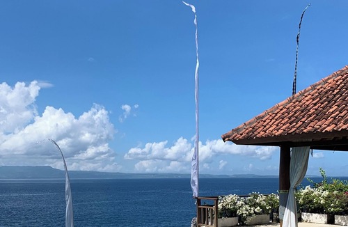 Padangbai Villa | Luxury 3BR Villa with Private Infinity Pool with 180° Ocean Views in Manggis