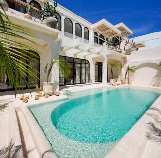 Pecatu Villa | Luxury 6 Bedroom Group Villa With Private Pool Uluwatu