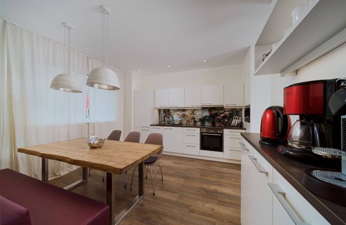 Riedenburg Villa | Luxury apartment Hellbrunn II Villa Salzburg