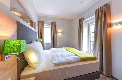 Riedenburg Hotel | Luxury Apartment Mirabell II in Salzburg city