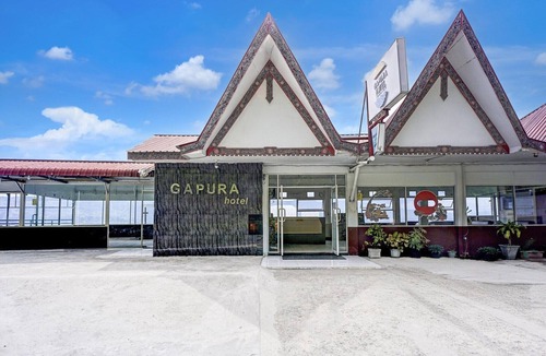 Ambarita House | Luxury Deluxe DBL Retreat W/Free WiFi and Parking