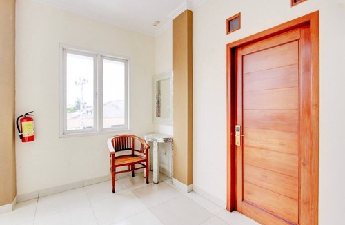 Central Yogyakarta House | Luxury Deluxe DBL Retreat W/Free WiFi and Parking