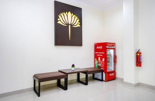 Central Yogyakarta House | Luxury Deluxe DBL Retreat W/Free WiFi and Parking