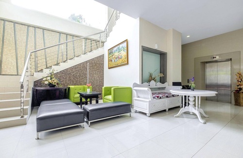 Panakkukang House | Luxury Deluxe DBL Retreat W/Free WiFi and Parking