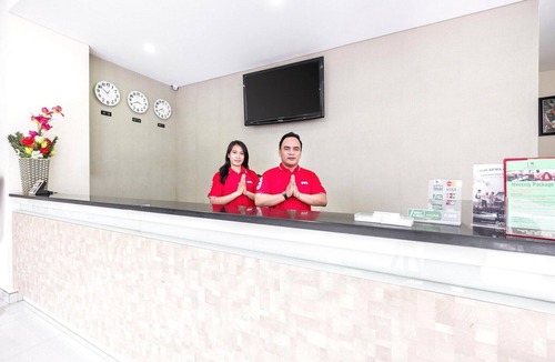 Panakkukang House | Luxury Deluxe DBL Retreat W/Free WiFi and Parking