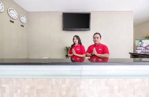 Panakkukang House | Luxury Deluxe DBL Retreat W/Free WiFi and Parking