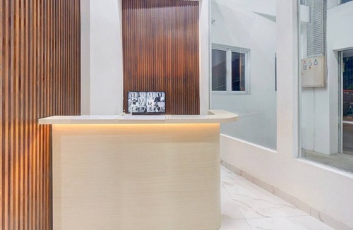 Old Jakarta House | Luxury Deluxe DBL Retreat W/Free WiFi and Parking