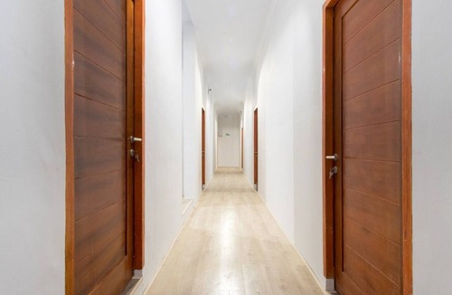 Medan House | Luxury Deluxe DBL Retreat W/Free WiFi and Parking