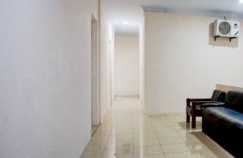 Medan House | Luxury Deluxe DBL Retreat W/Free WiFi and Parking