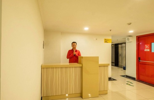 Astana Anyar House | Luxury Deluxe Double Retreat with Free WiFi