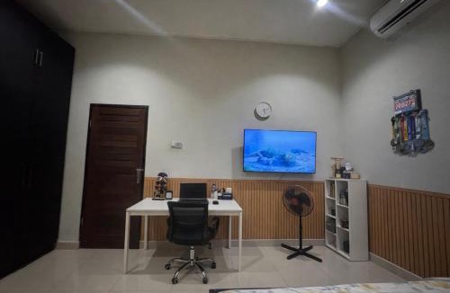 Dalung House | Luxury Room Between Canggu & Ubud aka Summer House