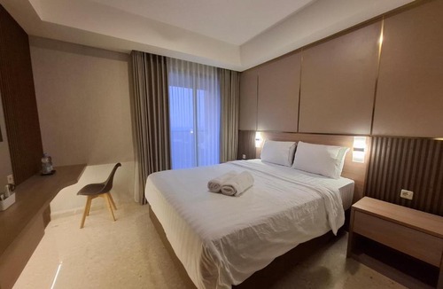 Pantai Indah Kapuk Apartment | Luxury Sea View Free WIFI Nice and Cozy Gold Coast Apartment PIK Next to Oakwood Hotel by Blezz