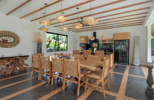Pejeng Kawan Villa | Luxury Ubud Villa with Private Pool & Rice-Field Views!