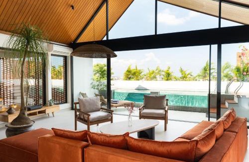 Batu Bolong Hotel | Makia Penthouse by Alfred in Bali