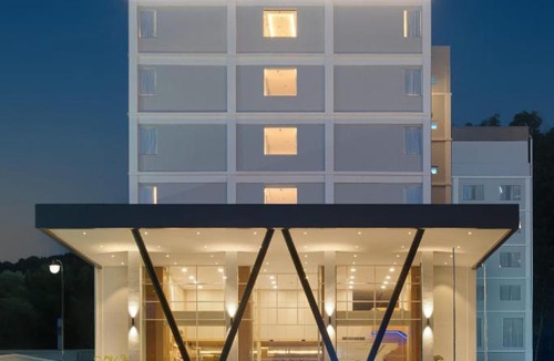 Lubuk Baja Hotel | MAXONE Batam