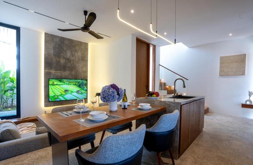 Munggu Villa | Modern 2 Bedroom Villa only 500m to the Ocean