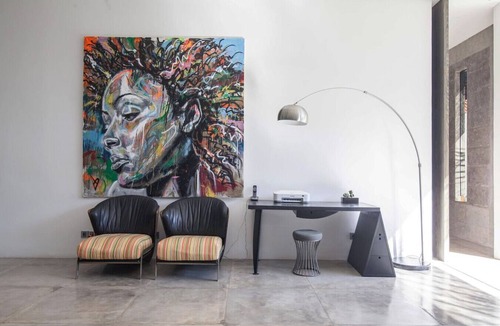 Dyanapura Villa | Modern 4BD Villa with Pool