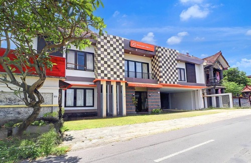 Panjer House | Modern Twin Suite Stay with Free WiFi and Parking