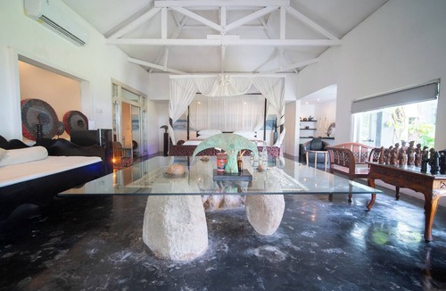 Berawa Hotel | Morabito Art Villa