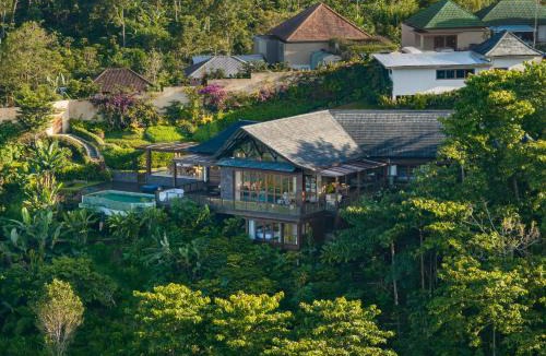 Munduk Villa | Munduk Mountain Estate - Serene Mountain Retreat
