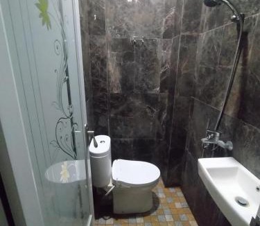 Pekalongan Hotel | Near Grosir Stono 2