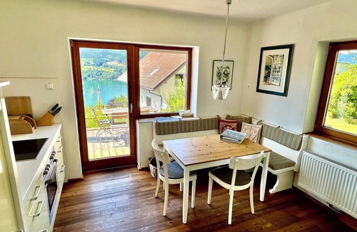 Millstatt House | Near-natural house with garden, orchard, sauna, fireplace & free Wi-Fi