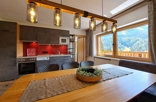 Ehrwald Apartment | New apartment at Zugspitze with a spa, hot tub, barbecue area, and a beautiful outdoor space.