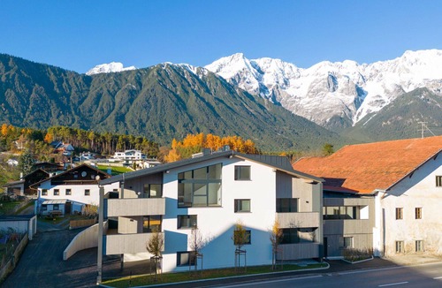 Fronhausen Apartment | Nice apartment for 4 guests with WIFI, TV and patio