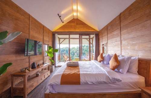 Munduk Villa | Ocean-Mountain View Villa - Waterfalls Munduk Lux