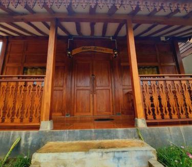Wonosari House | Omah Kalem Homestay
