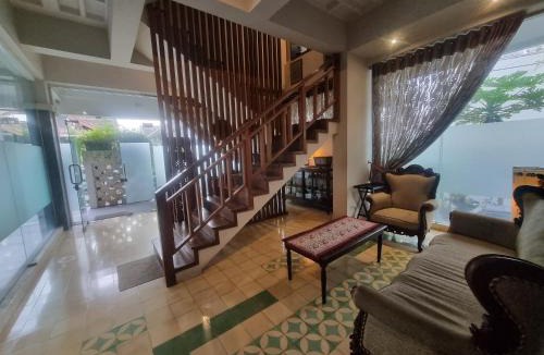 Sinduharjo Hotel | Omah Kawung Homestay Syariah