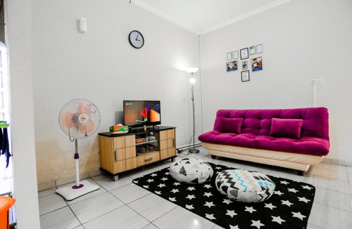 Pagar Alam House | OMAMAE HOMESTAY PAGARALAM