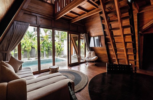 Dalung Villa | Orfeas Villas 4 - Private 1BR Wooden Loft Canggu with Private Pool