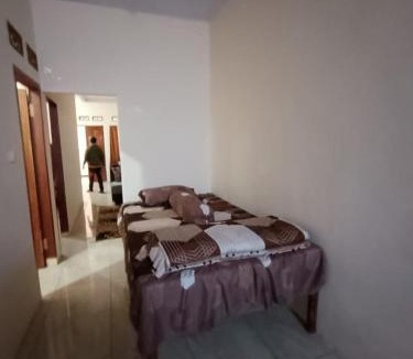 Ngadisari Hostel | Oryza villa