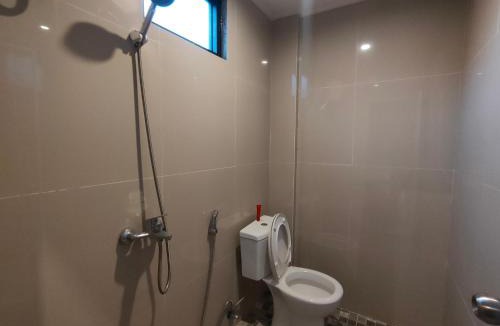 Semarang Hostel | OXIXO Stay - Home Stay