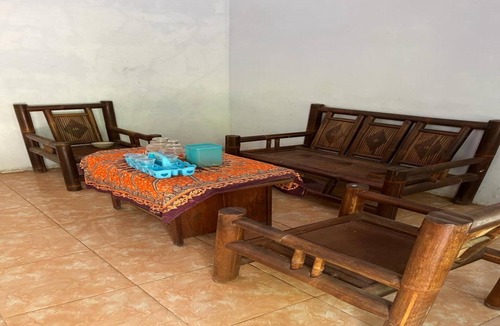 Kedungredjo Hotel | OYO 93784 Kost Bu Eli Syariah