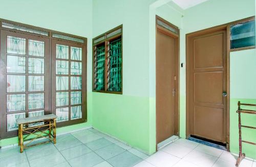 Depok Hotel | OYO 93839 Aquenda Homestay Syariah