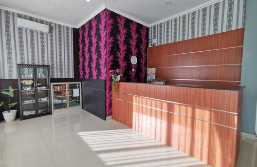 Tarakan Hotel | OYO 94776 Griya Cempaka
