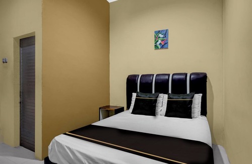 Medan Hotel | OYO 94929 Penginapan Kalijaga Syariah