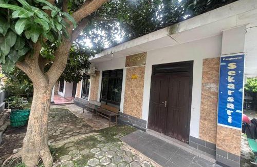 Tegalrejo Hotel | OYO 95050 Penginapan Sekarsari Syariah