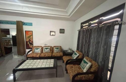 Tegalrejo Hotel | OYO 95050 Penginapan Sekarsari Syariah