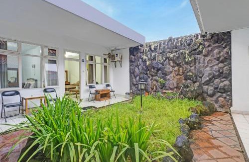 Banaran Hotel | OYO 95055 Homestay Panasan Pak Budi