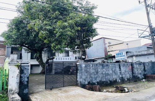Makassar Hotel | OYO 95134 Guest House Bonto Sunggu Syariah