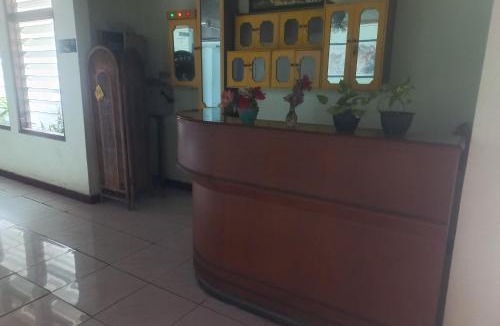 Banyumas Hotel | OYO 95179 Namira Guest House Syariah
