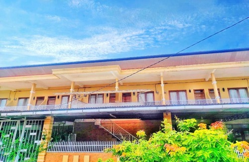 Indralaya Hotel | OYO Life 90960 Putih Salju Homestay Syariah