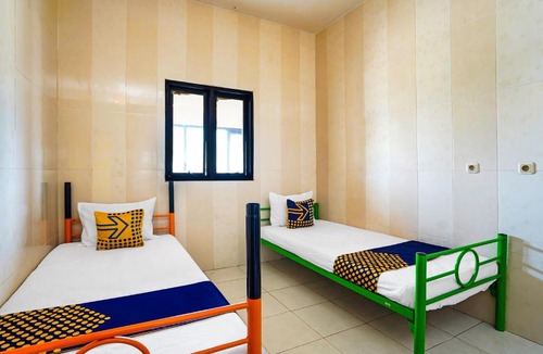 Sidoarjo Hotel | OYO Life 91856 Griya Gedangan Syariah