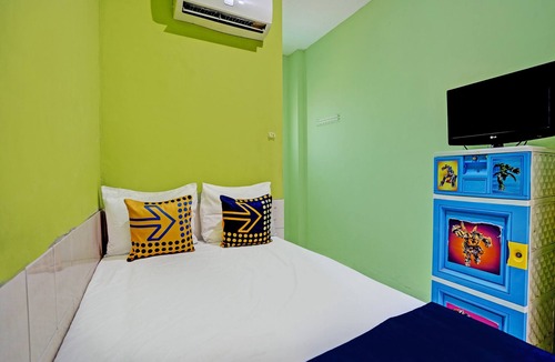 Surabaya Hotel | OYO Life 92653 Homestay Griya Nautika Syariah